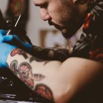 Quels sont les styles de tatouages roses les plus populaires ?