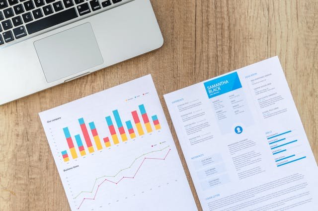 Comment valoriser ses compétences sur son CV en 2025 ?